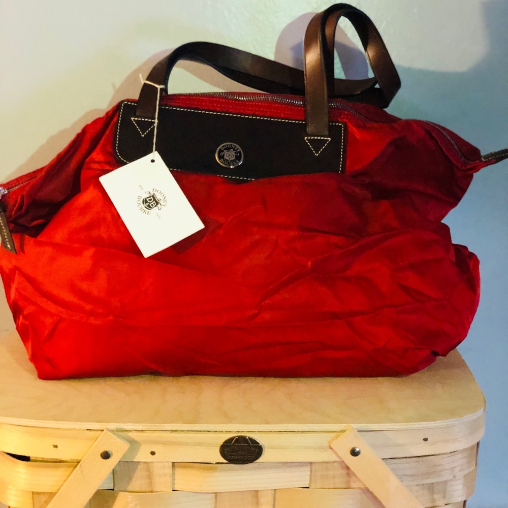 DOONEY & BOURKE EST. 1975